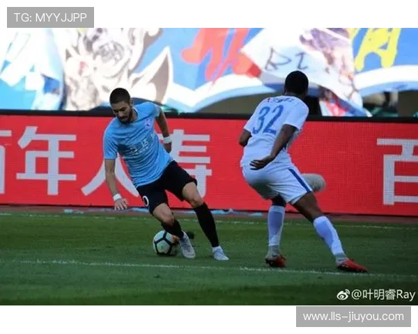 转会市场截止日：俱乐部经理的紧张谈判时刻